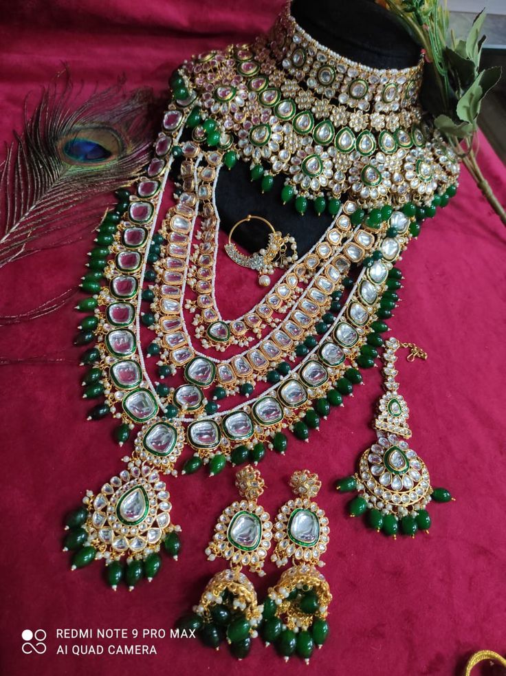 The Women Jewel Present Bridal Wear Kundan Jewellery For Her