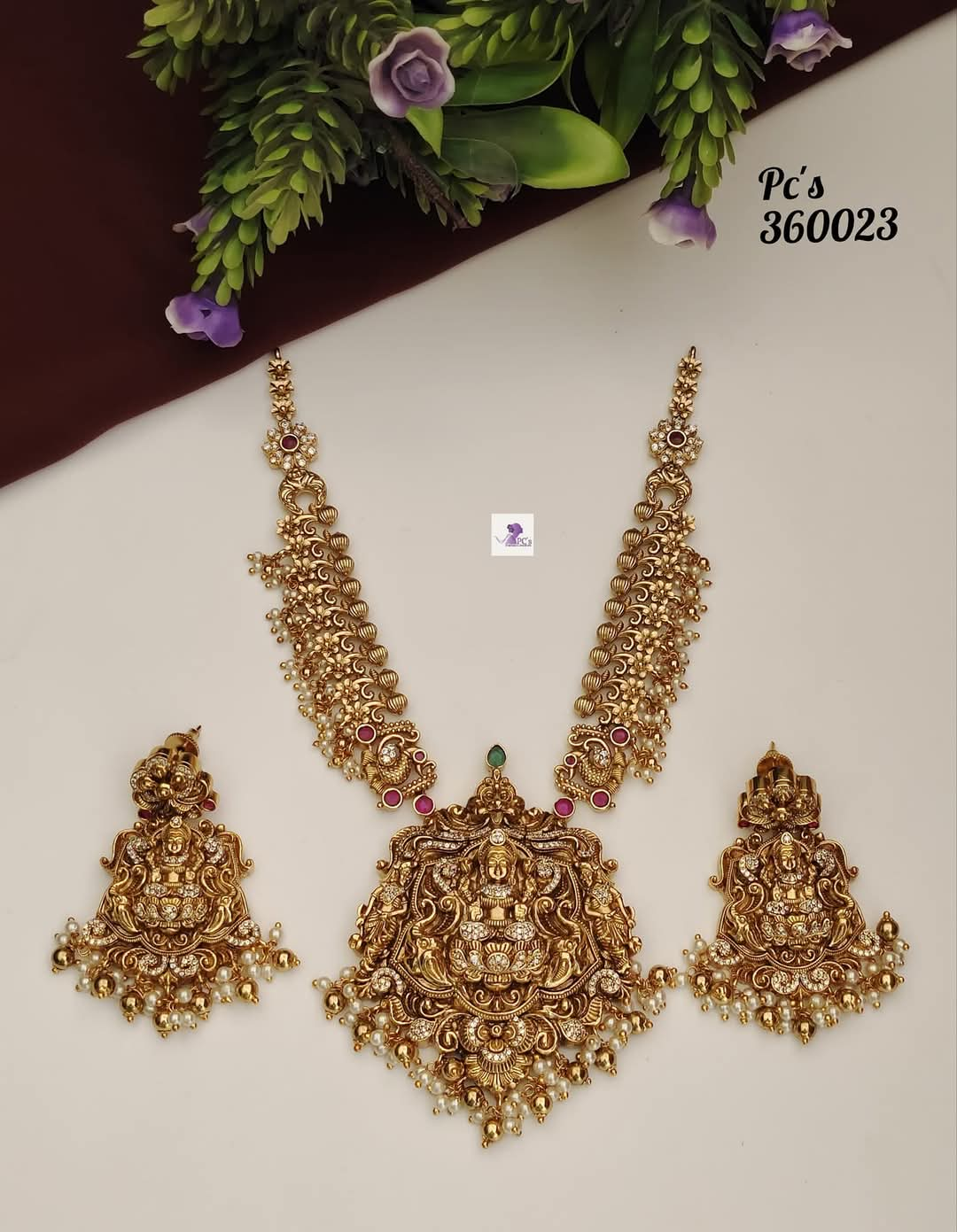 Mangala Sutra Sokora Necklace Set