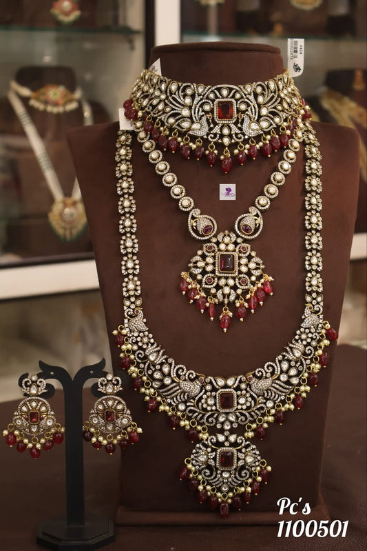 Nakshatra Vilakku Sokora Designed Necklace Set